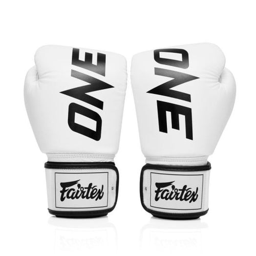 ONE X Fairtex BGV1 Bokshandschoenen – Limited Edition – Wit